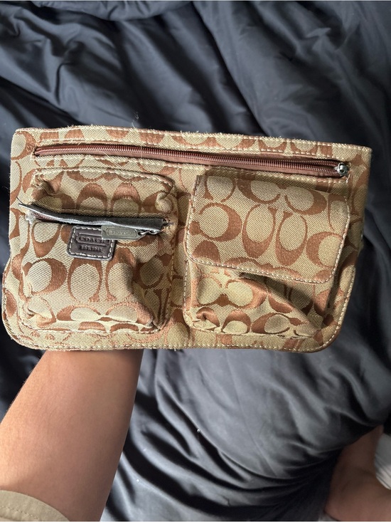 Coach Handbags - Vintage coach Fanny pack